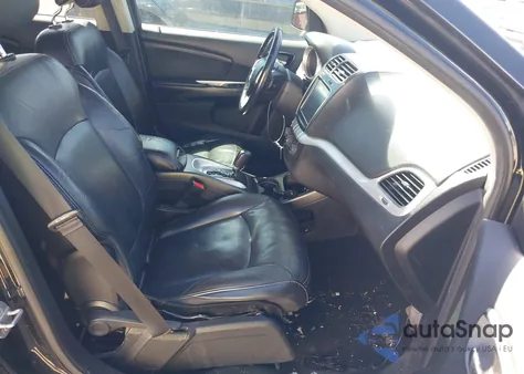 2015 Dodge Journey Sxt z USA, uszkodzony, nr VIN 3C4PDCBGXFT511323